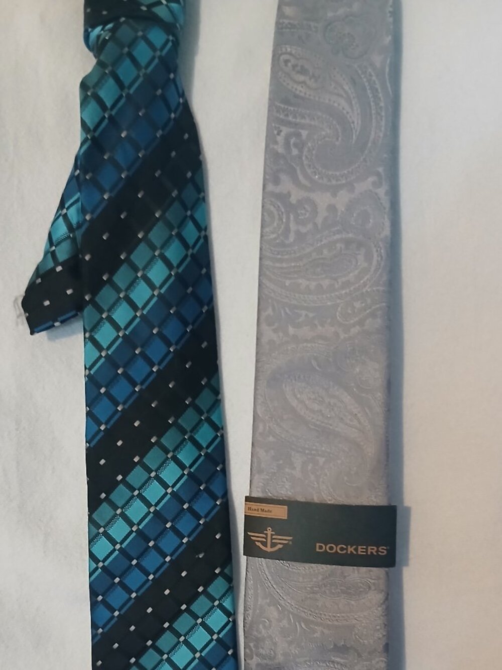2 mens Neck Ties